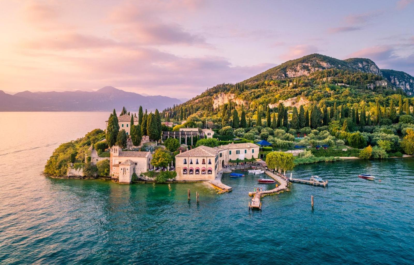 Absentia 1763 Garda Boutique Home - Lake Front Brenzone sul Garda Buitenkant foto